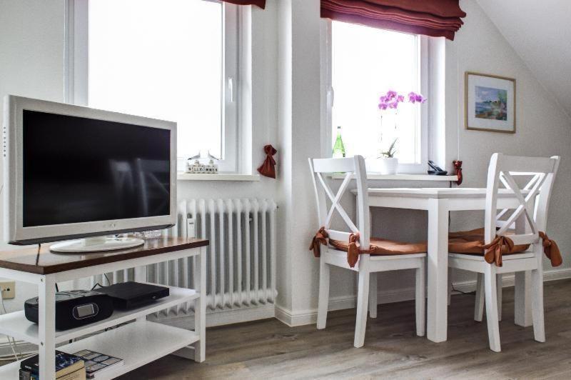 Haus Broenshoog, Appartement 11 In Strandnaher Lage Wenningstedt-Braderup Esterno foto